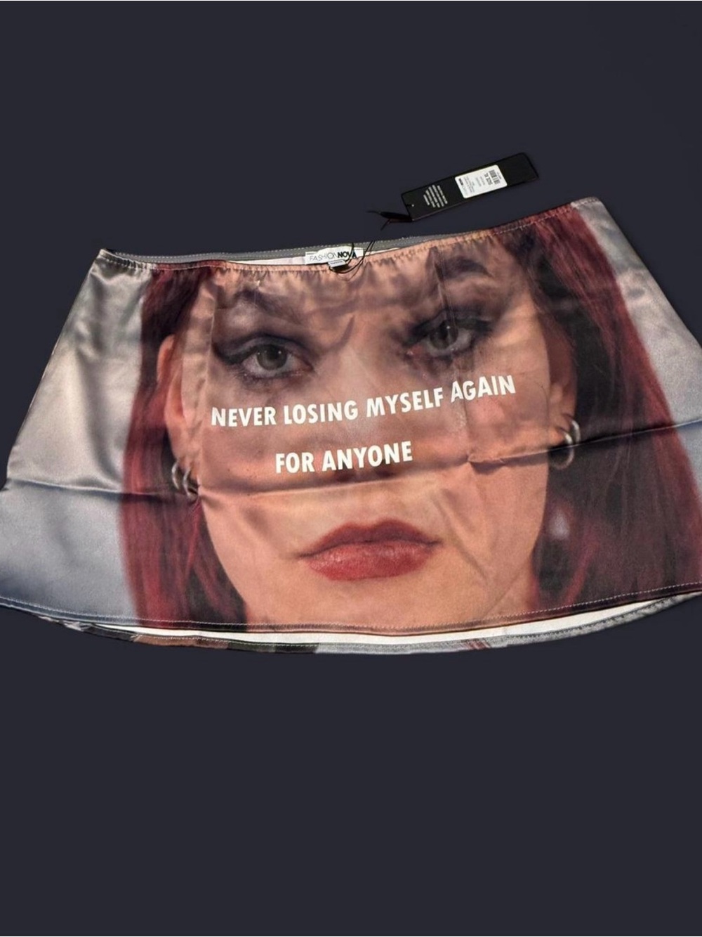 Fashion Nova Satin Graphic Mini Skirt - Multi/Red